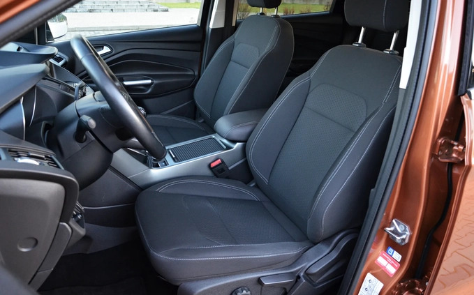 Ford Kuga cena 73900 przebieg: 86000, rok produkcji 2017 z Chodzież małe 781
